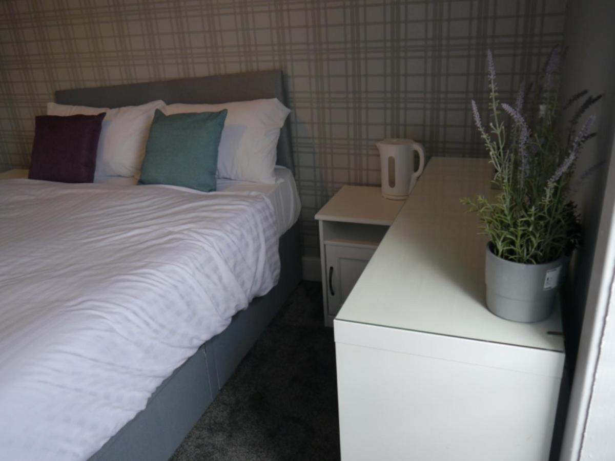 Caledonian Rooms Bellshill Εξωτερικό φωτογραφία
