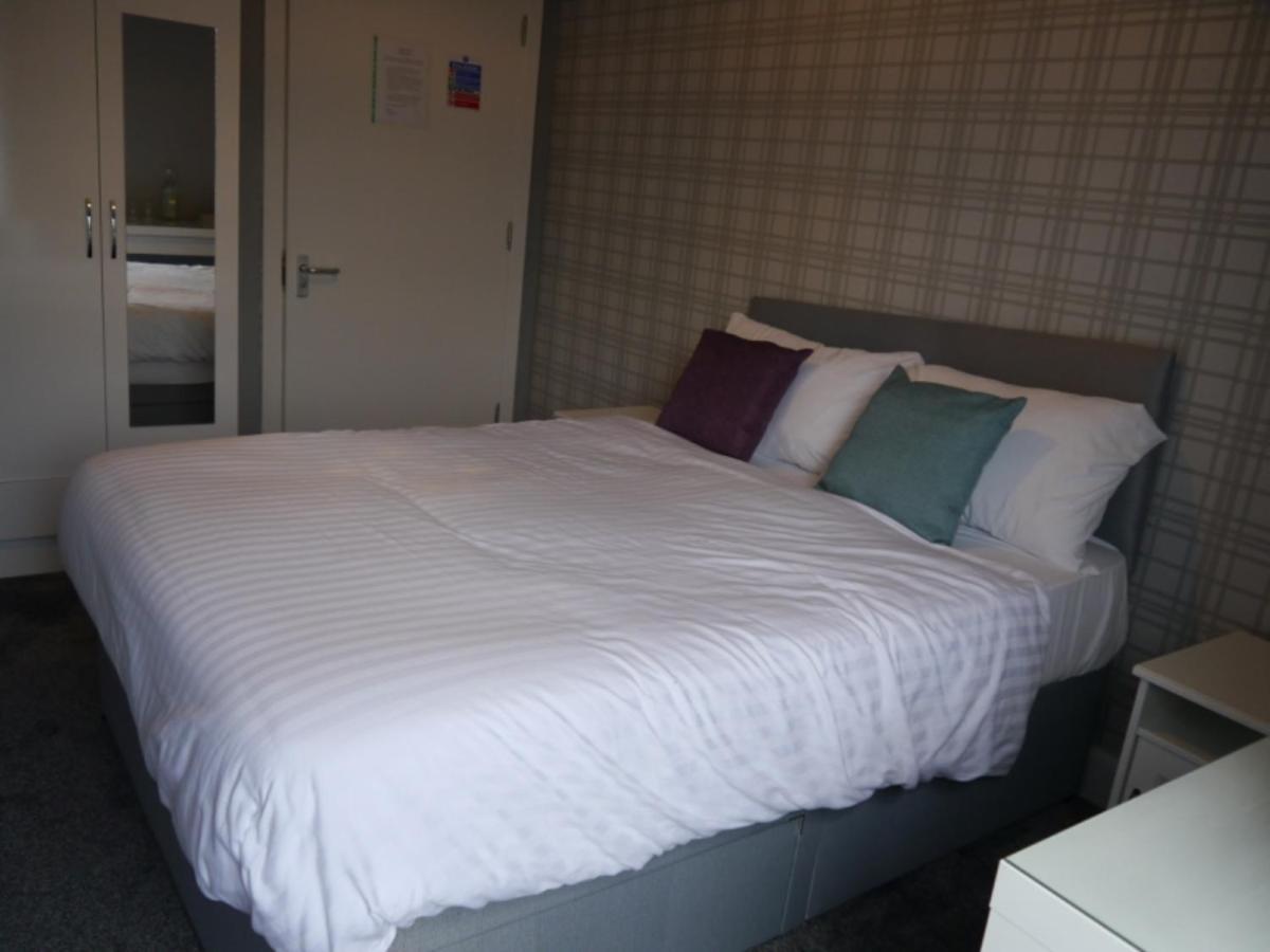 Caledonian Rooms Bellshill Εξωτερικό φωτογραφία